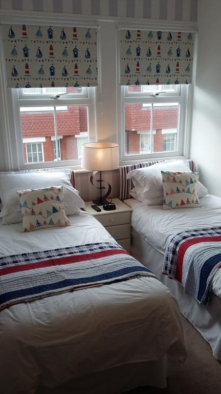 Cambridge House Guest House Eastbourne Room photo